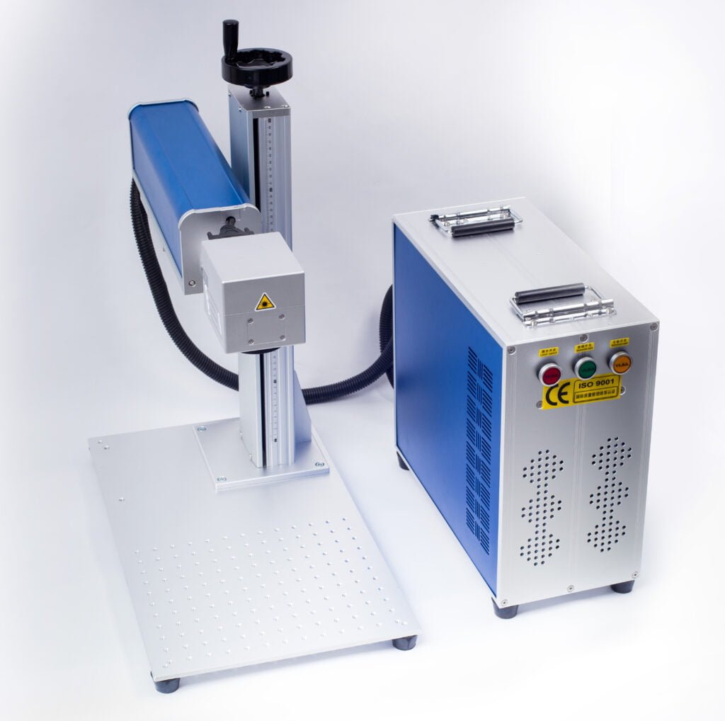 Волоконный лазерный станок